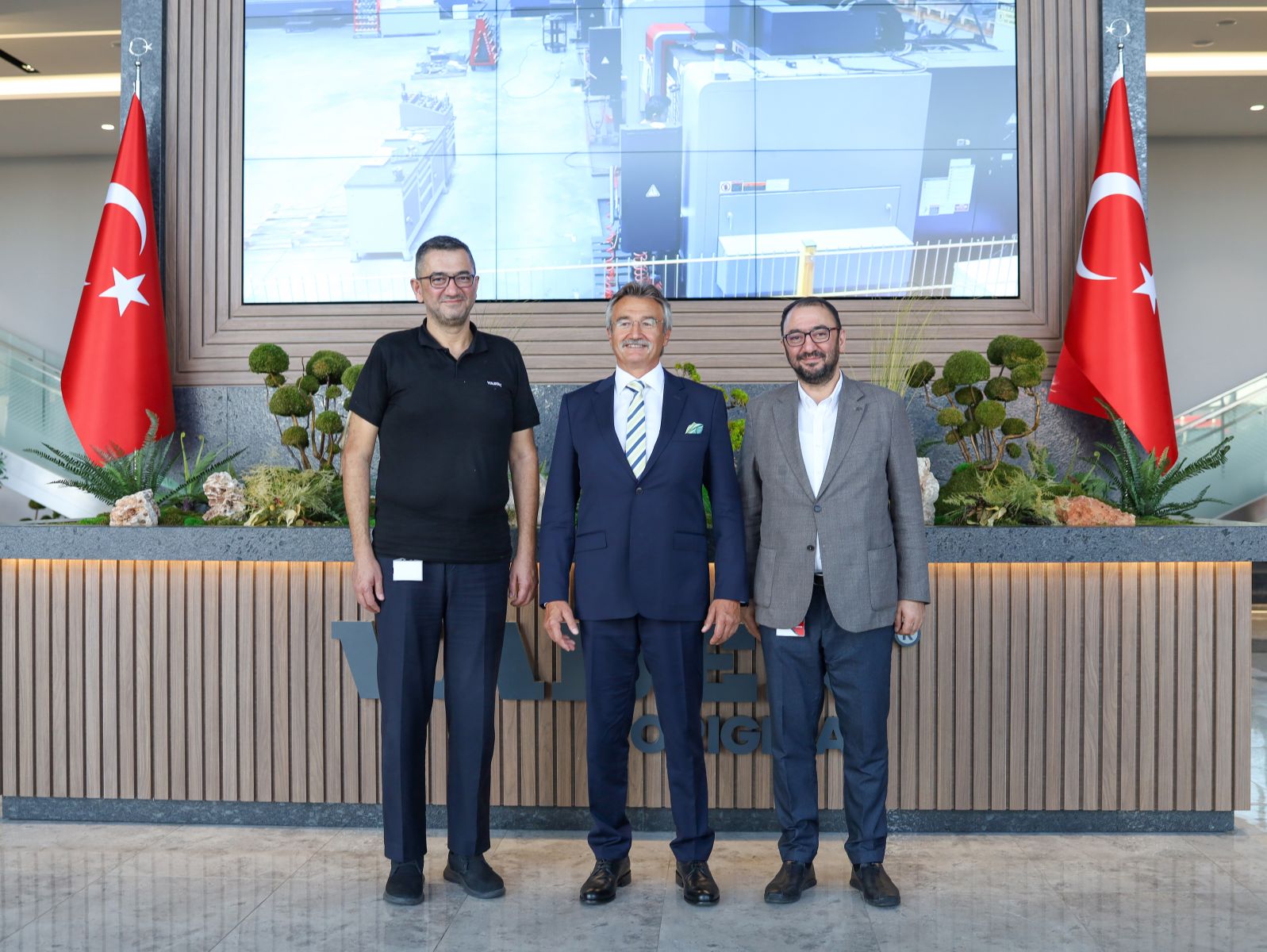 Yıldız Pul was hosted by Mr. Kürşad Tüzmen, Former Minister of State!